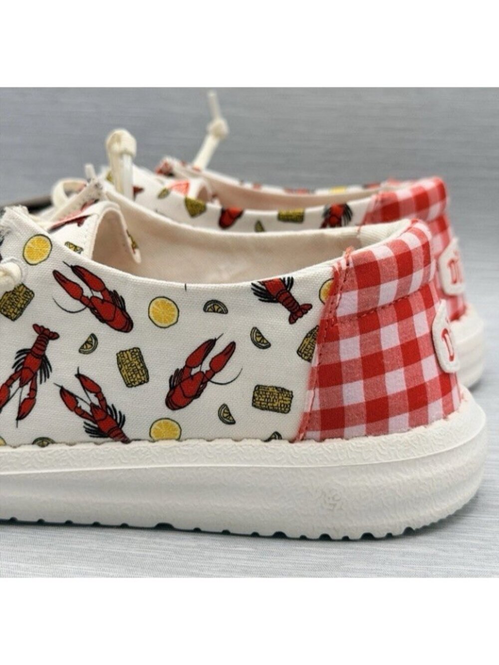 Hey Dude Wendy Women's Size 9 Shoes Crawfish Boil Cajun Novelty Seafood Boil - Picture 4 of 8